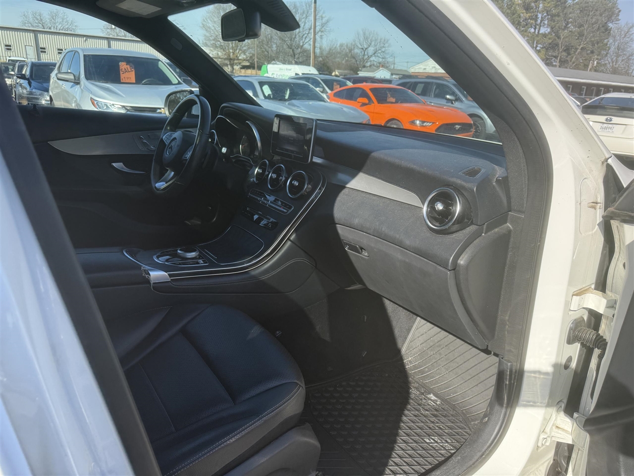 Mercedes-Benz GLC-Class  2019