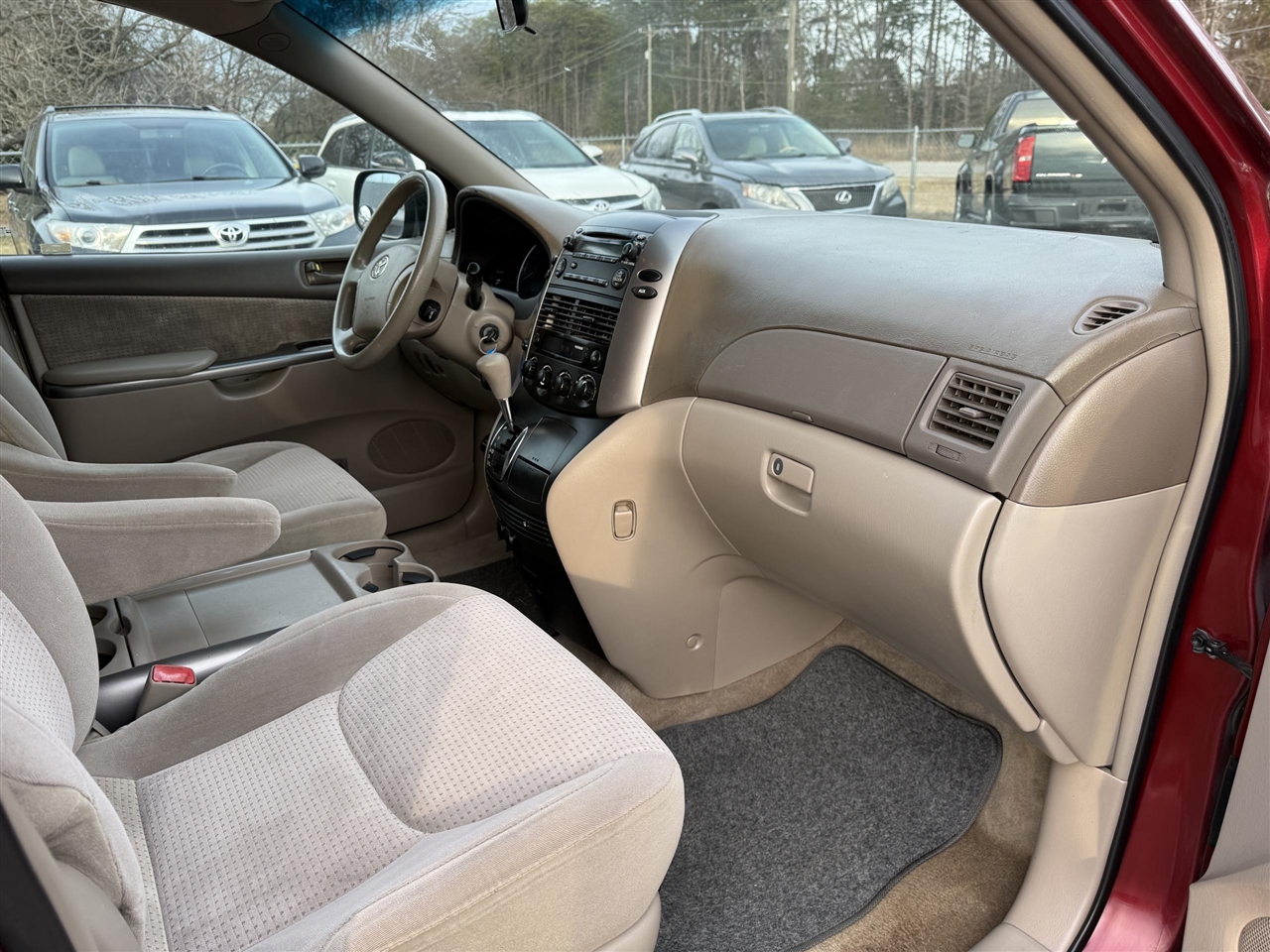 Toyota Sienna  2008