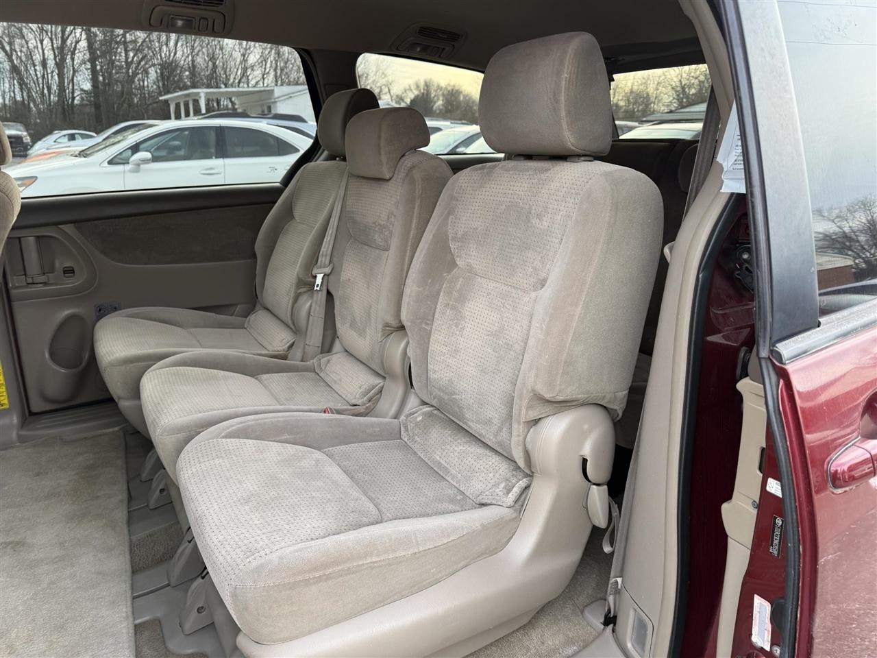 Toyota Sienna  2008