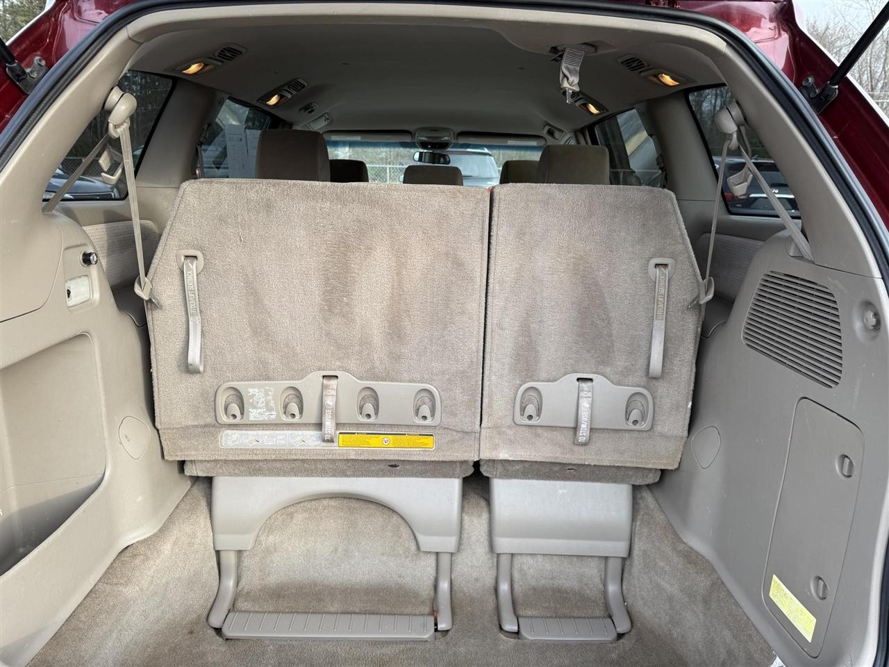 Toyota Sienna  2008