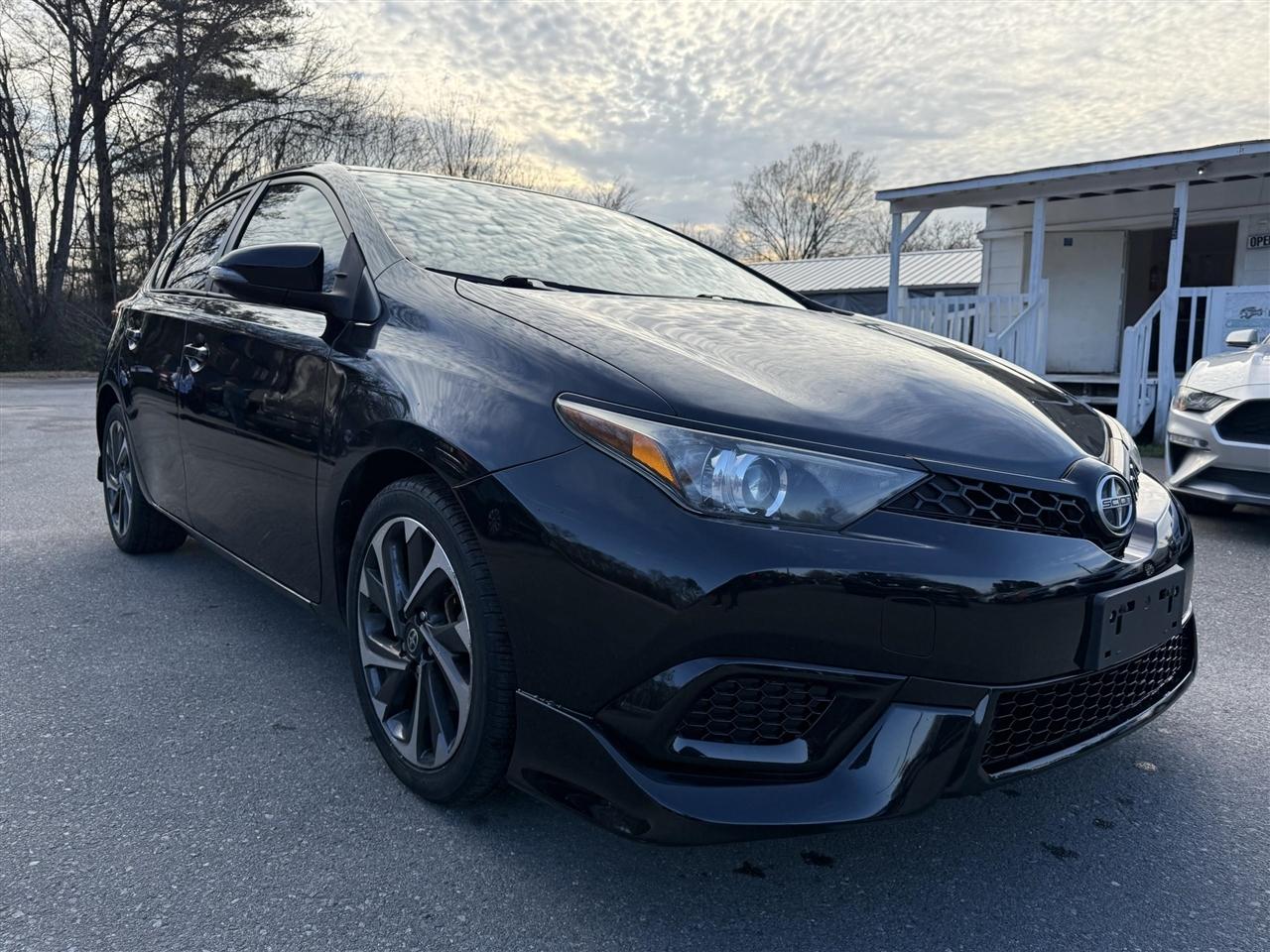 Scion iM  2016