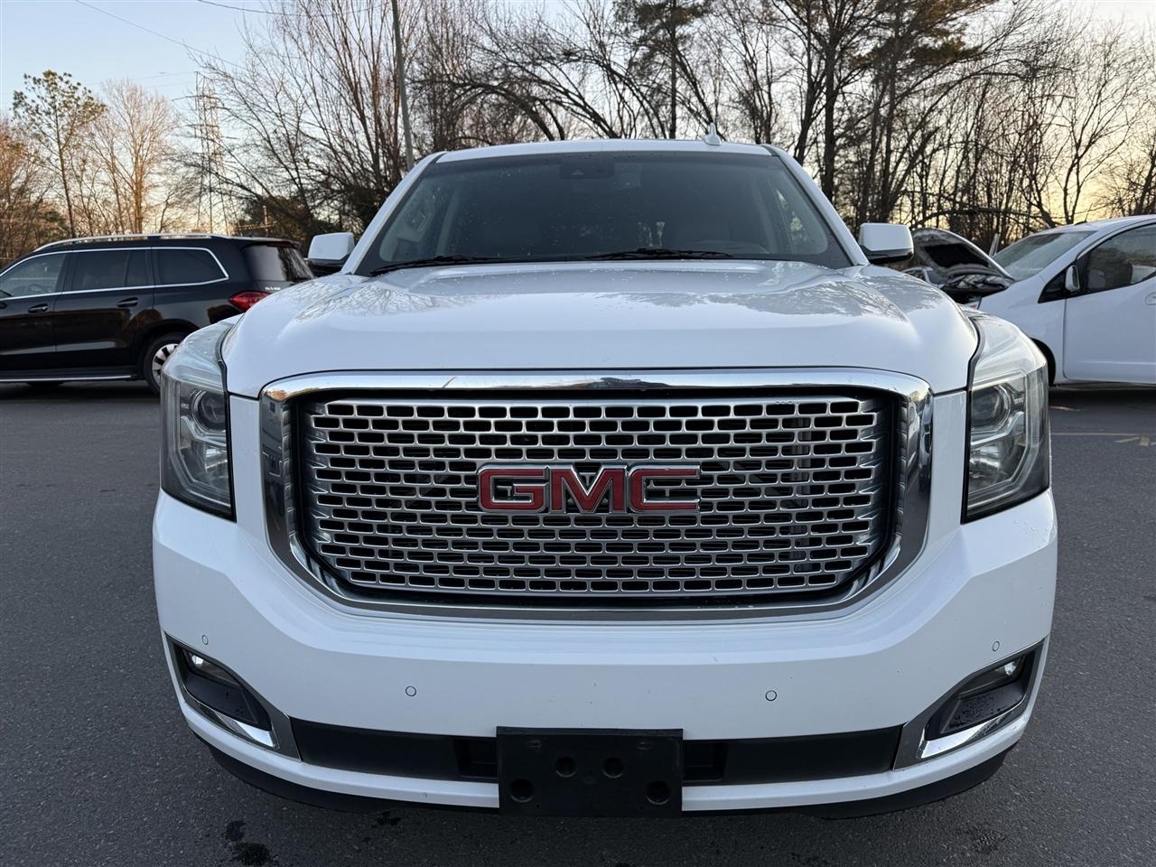 GMC Yukon Denali  2015