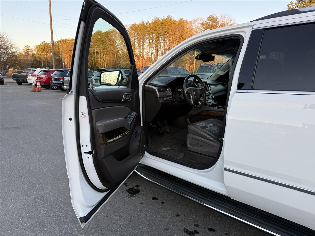 GMC Yukon Denali  2015