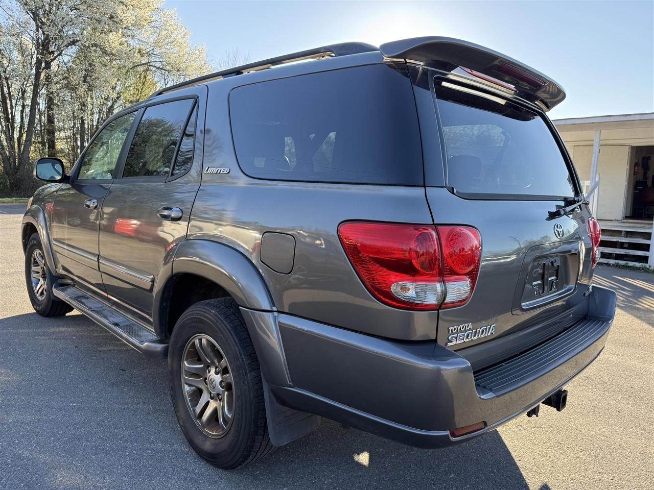 Toyota Sequoia  2007