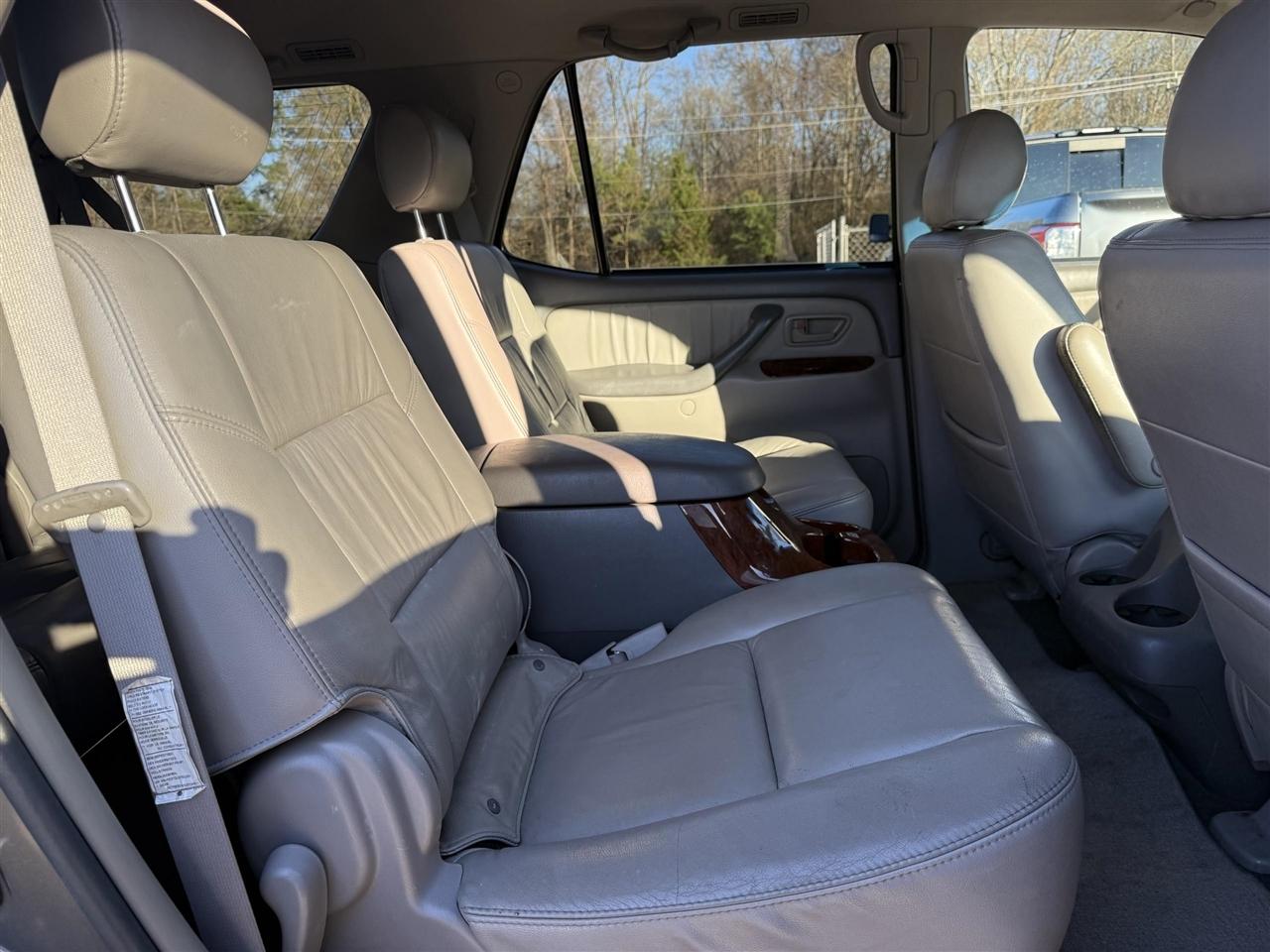 Toyota Sequoia  2007