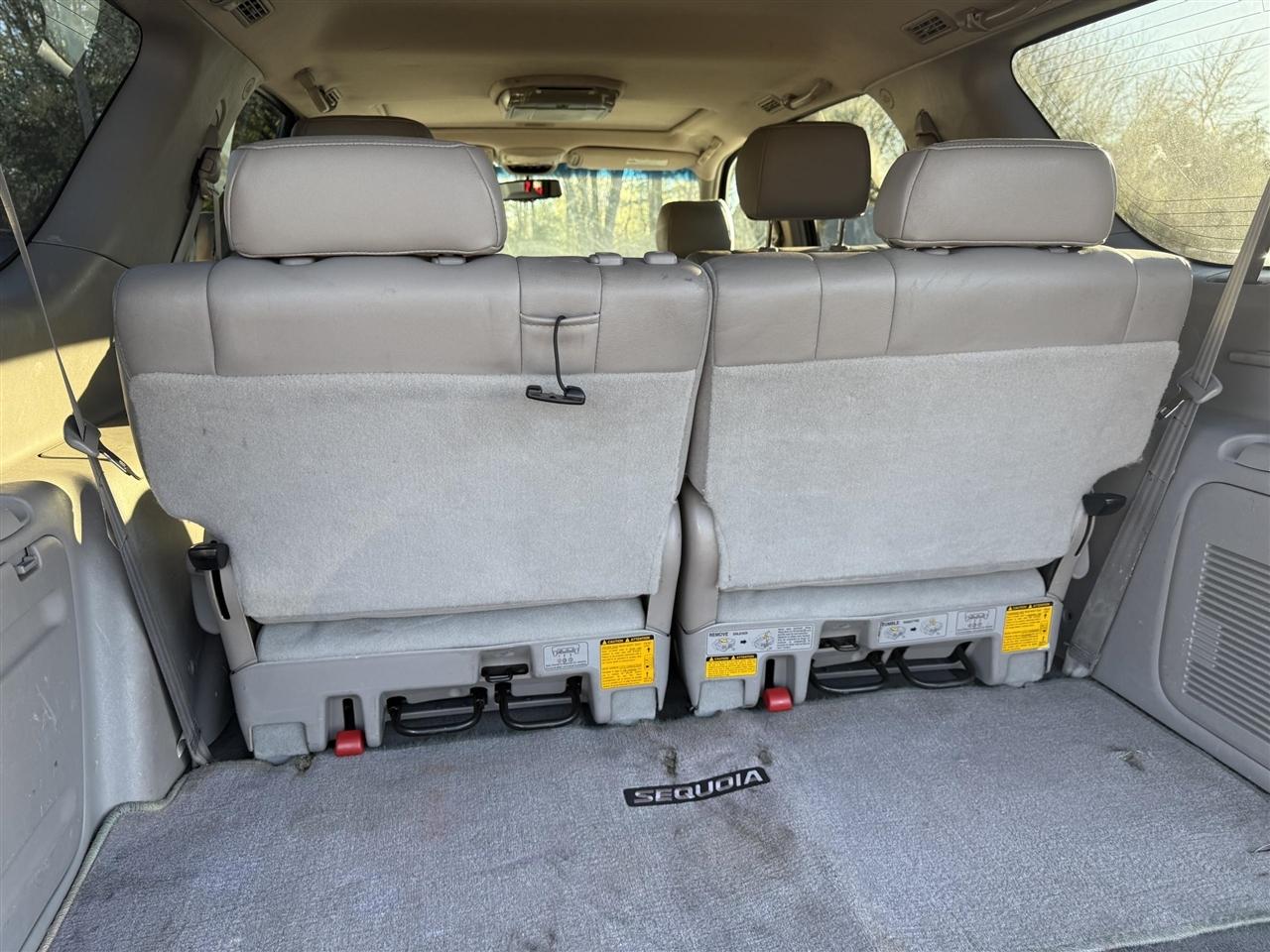 Toyota Sequoia  2007