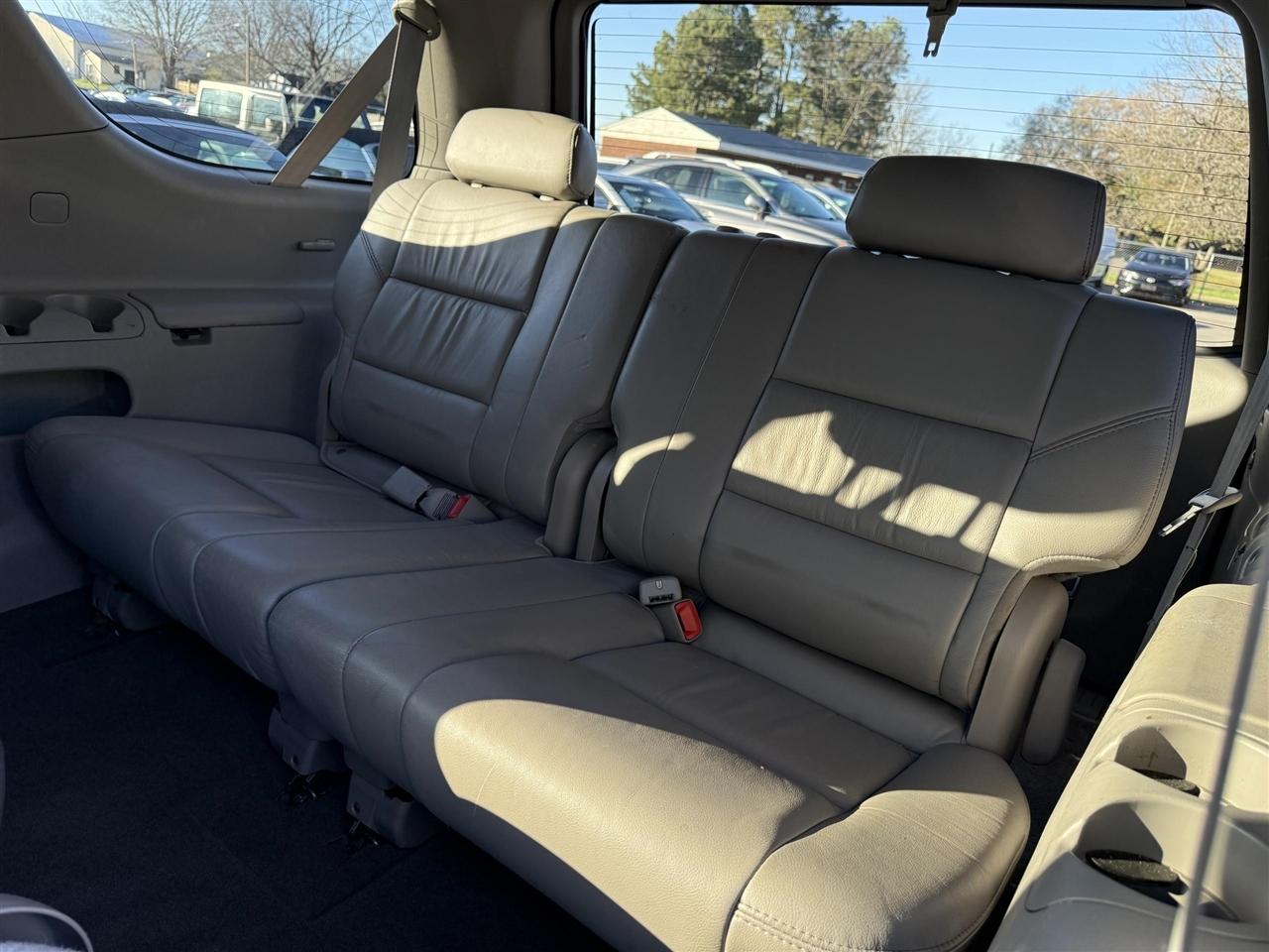Toyota Sequoia  2007