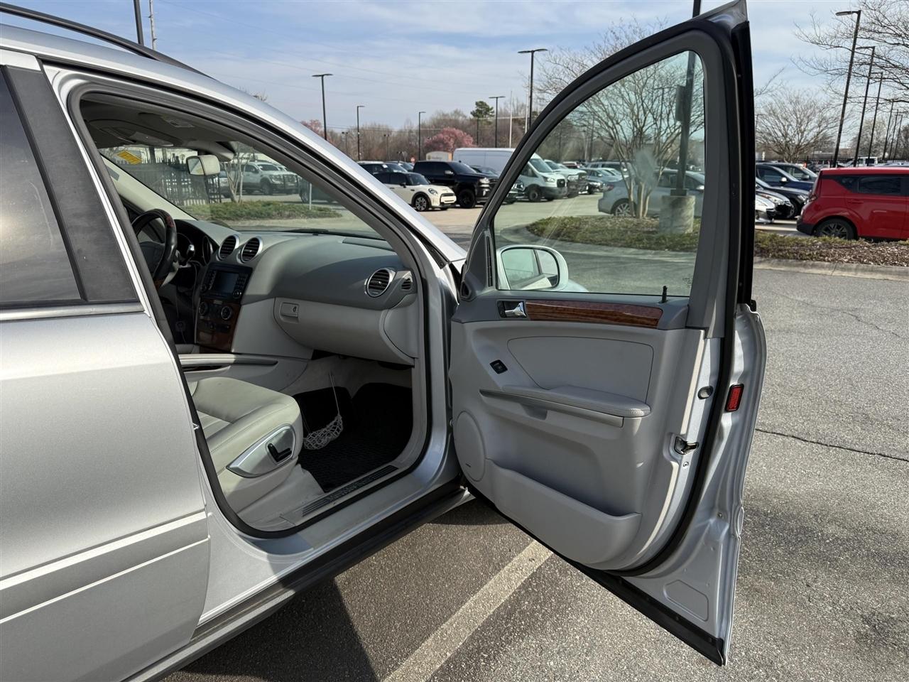 Mercedes-Benz M-Class  2007