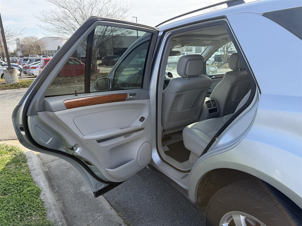 Mercedes-Benz M-Class  2007