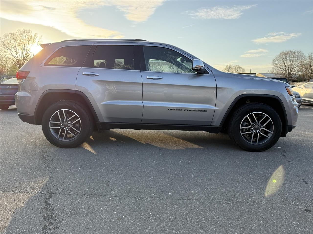 Jeep Grand Cherokee  2020