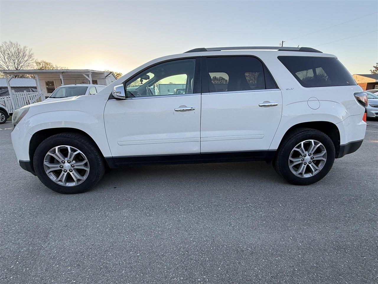 GMC Acadia  2013