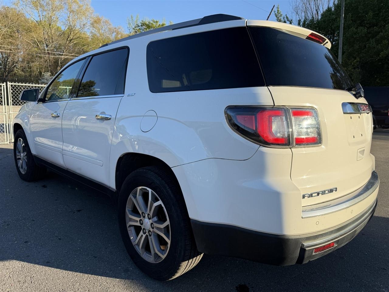GMC Acadia  2013