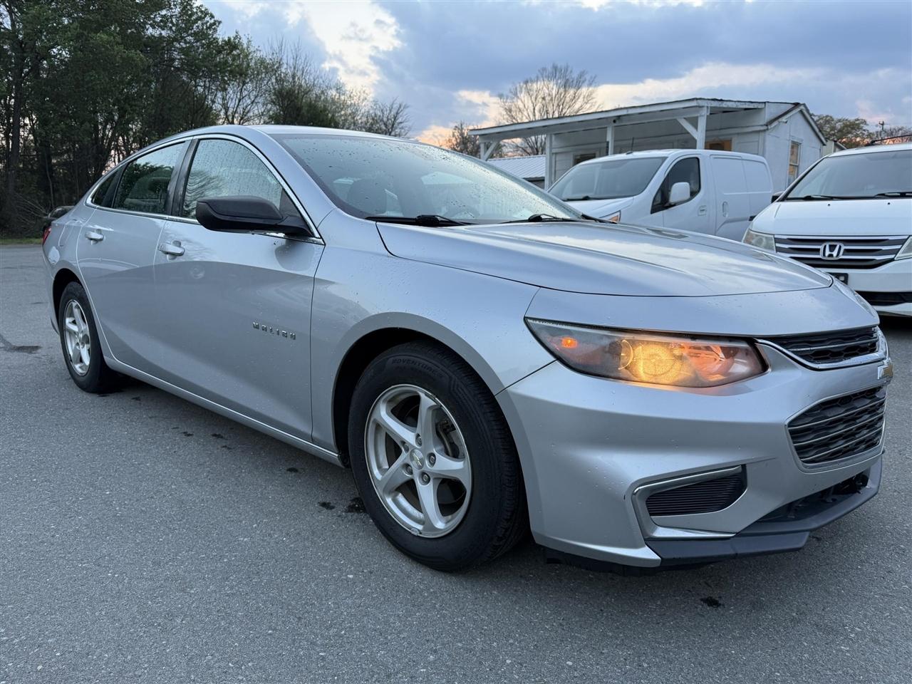 Chevrolet Malibu  2016