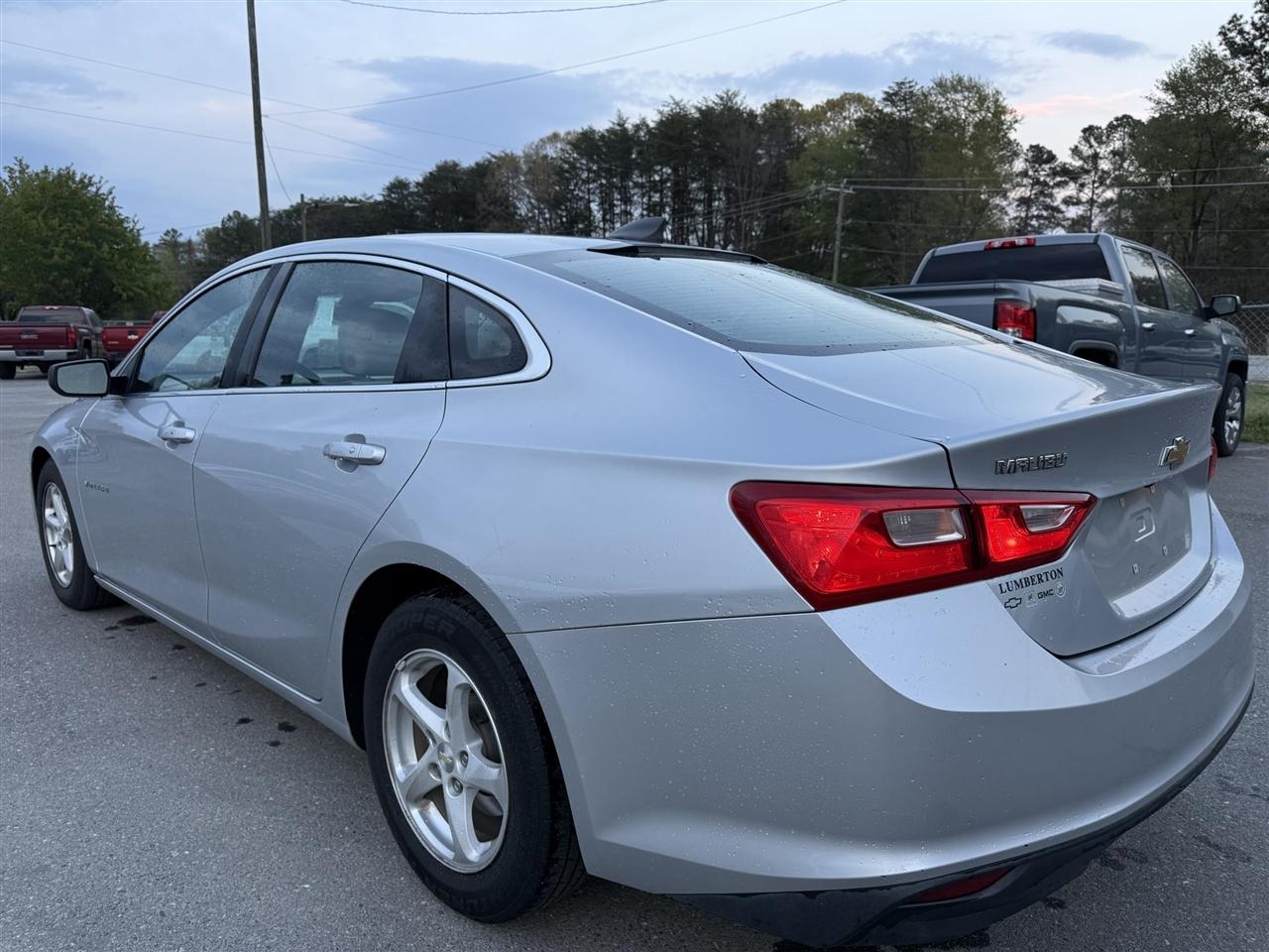 Chevrolet Malibu  2016