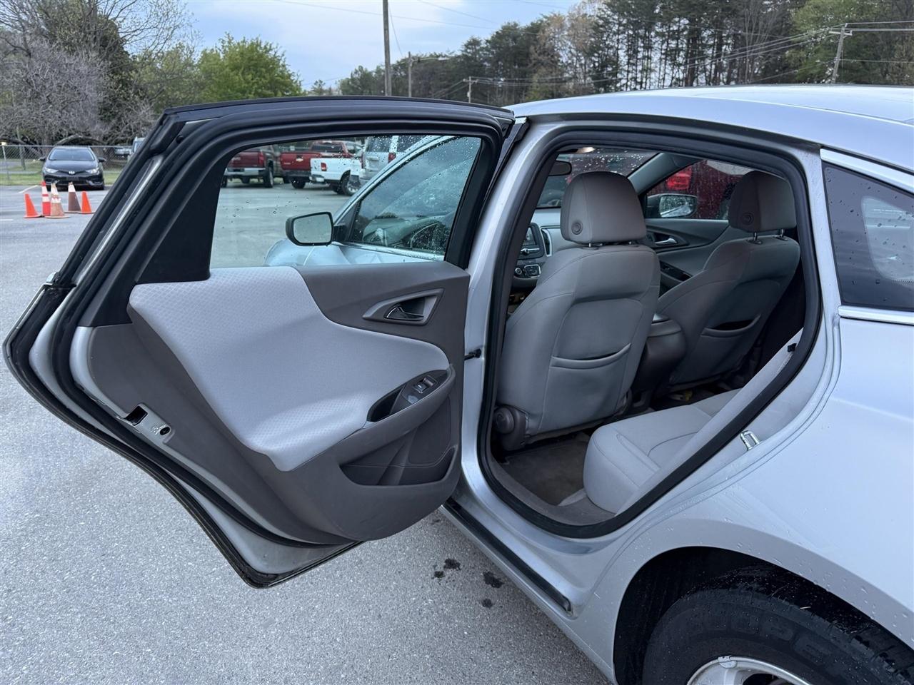 Chevrolet Malibu  2016