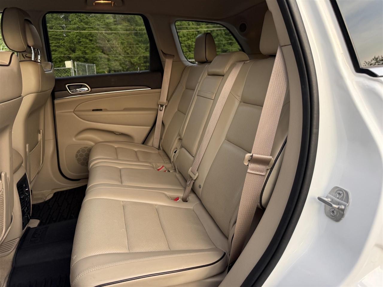 Jeep Grand Cherokee  2014