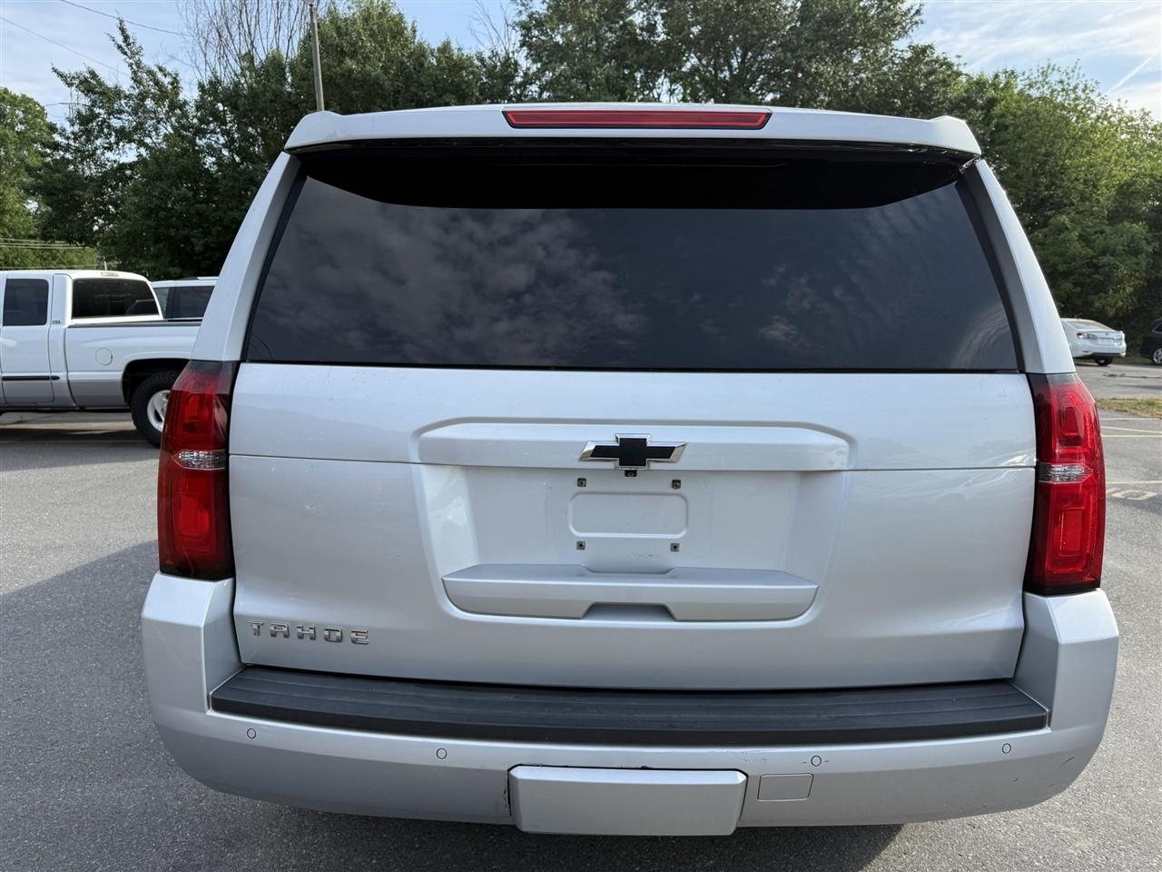 Chevrolet Tahoe  2015