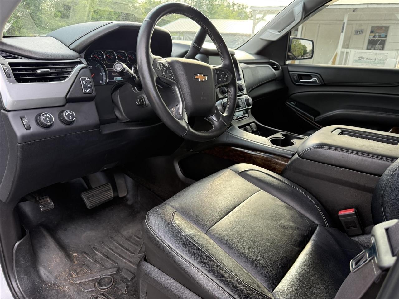 Chevrolet Tahoe  2015