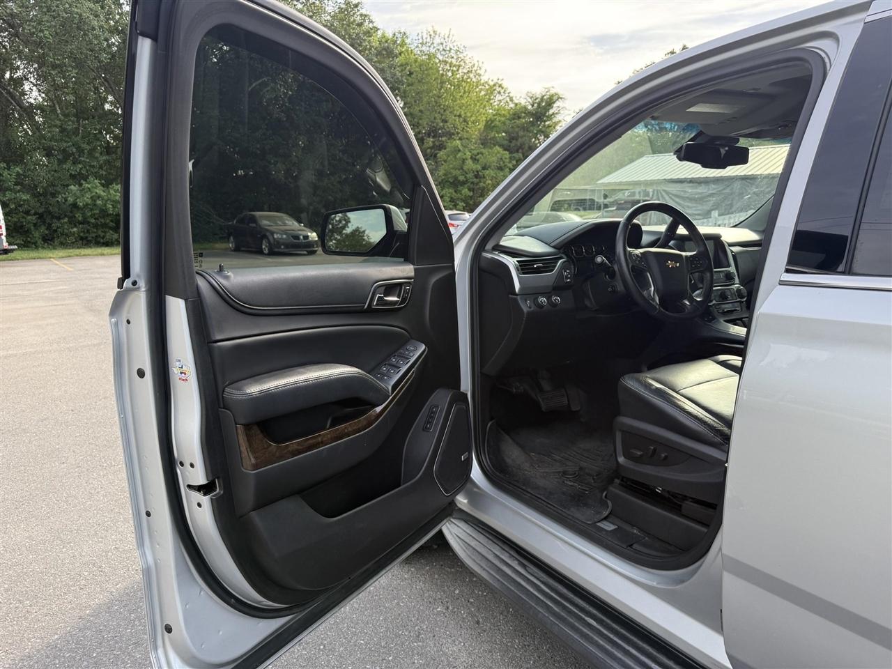 Chevrolet Tahoe  2015