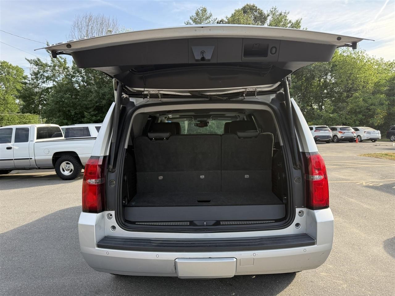 Chevrolet Tahoe  2015