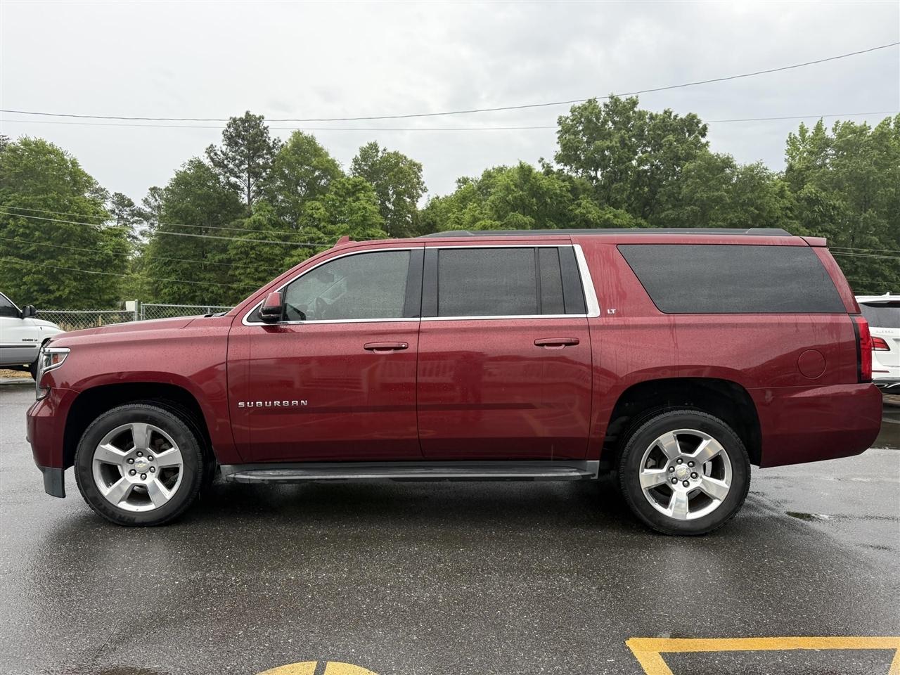 Chevrolet Suburban  2016