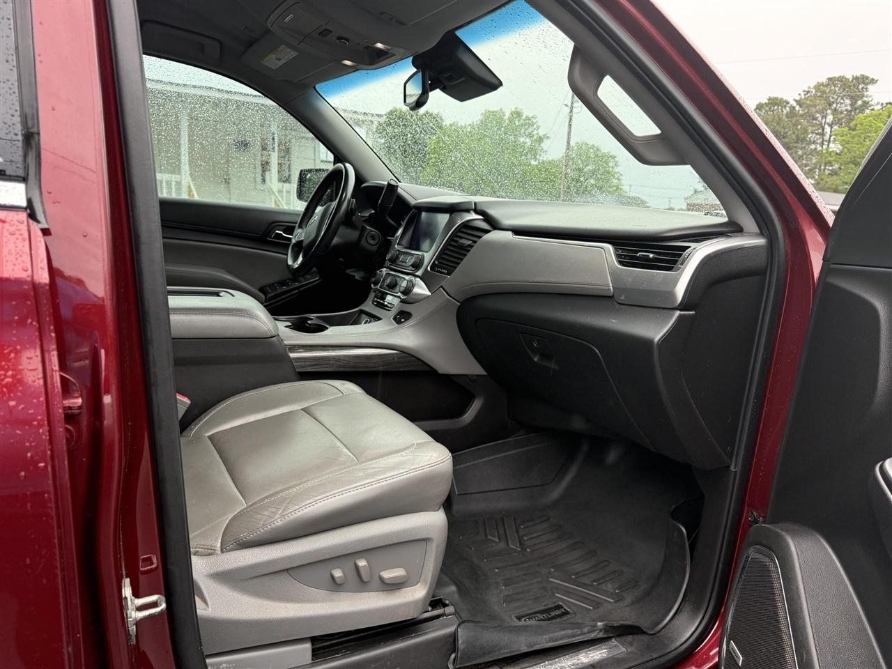 Chevrolet Suburban  2016