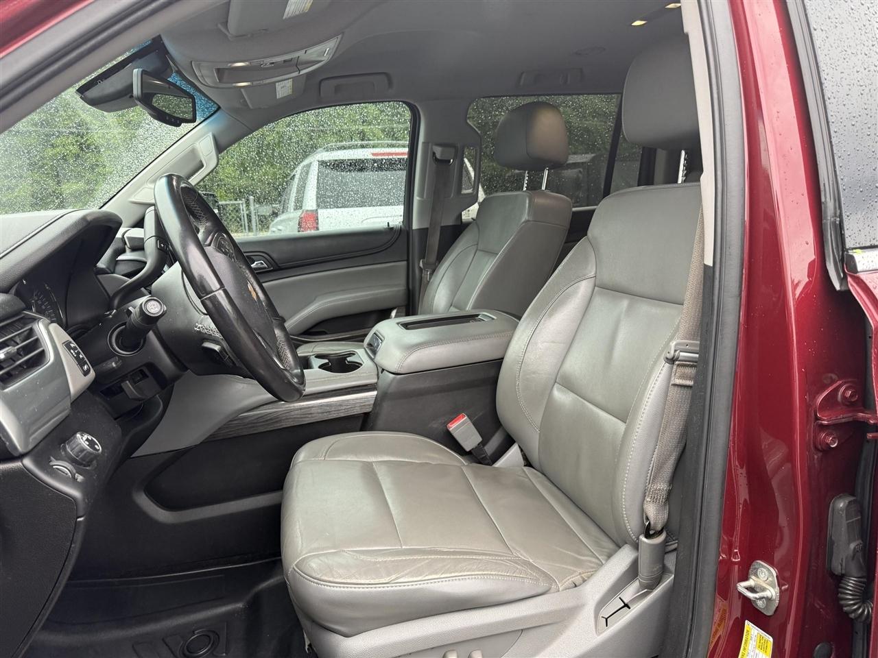 Chevrolet Suburban  2016