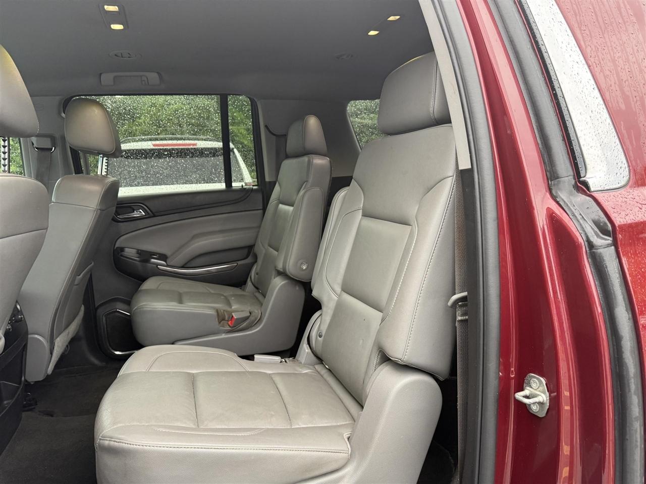 Chevrolet Suburban  2016