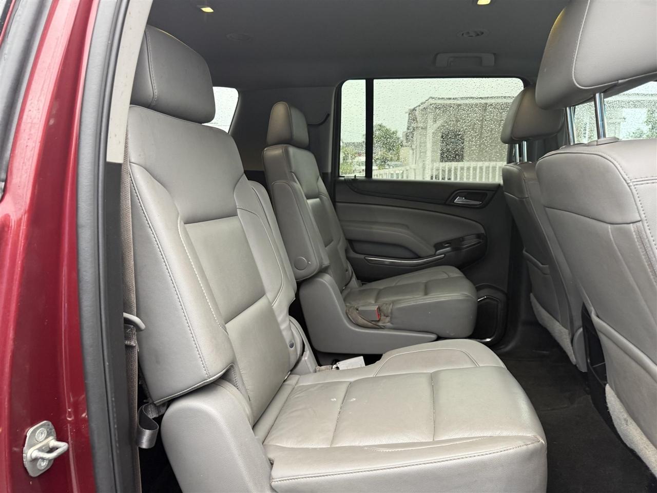 Chevrolet Suburban  2016