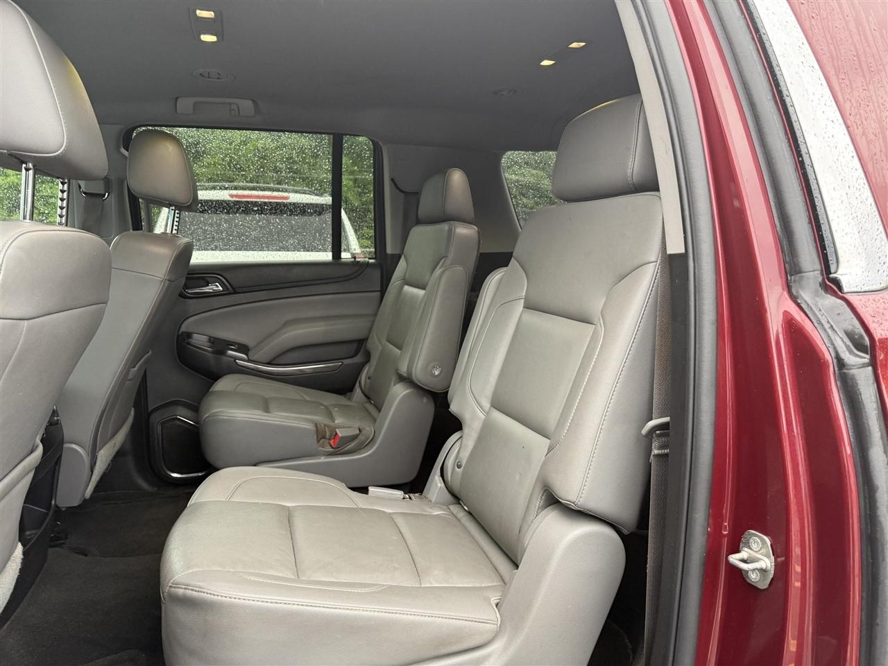 Chevrolet Suburban  2016