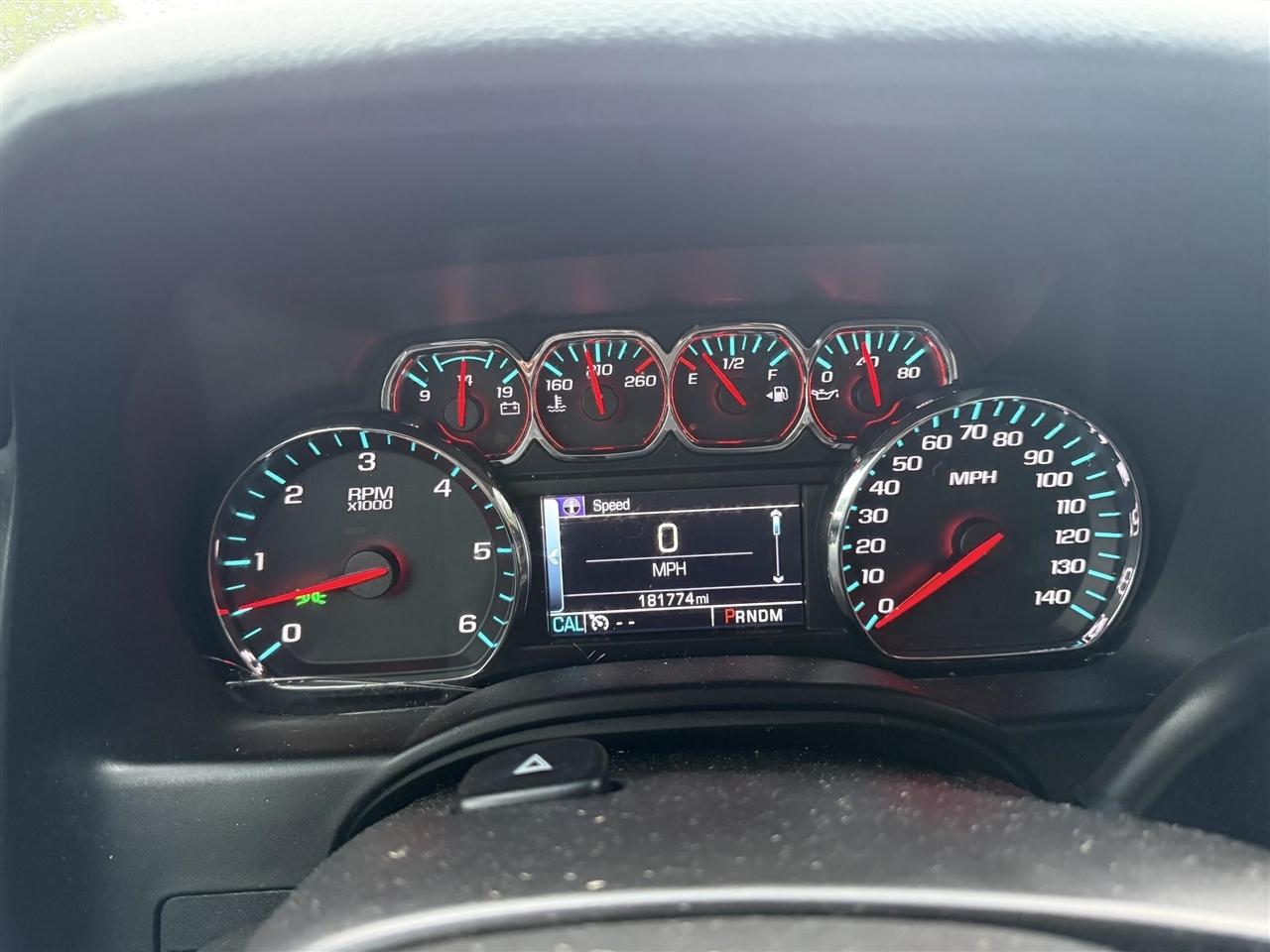 Chevrolet Suburban  2016