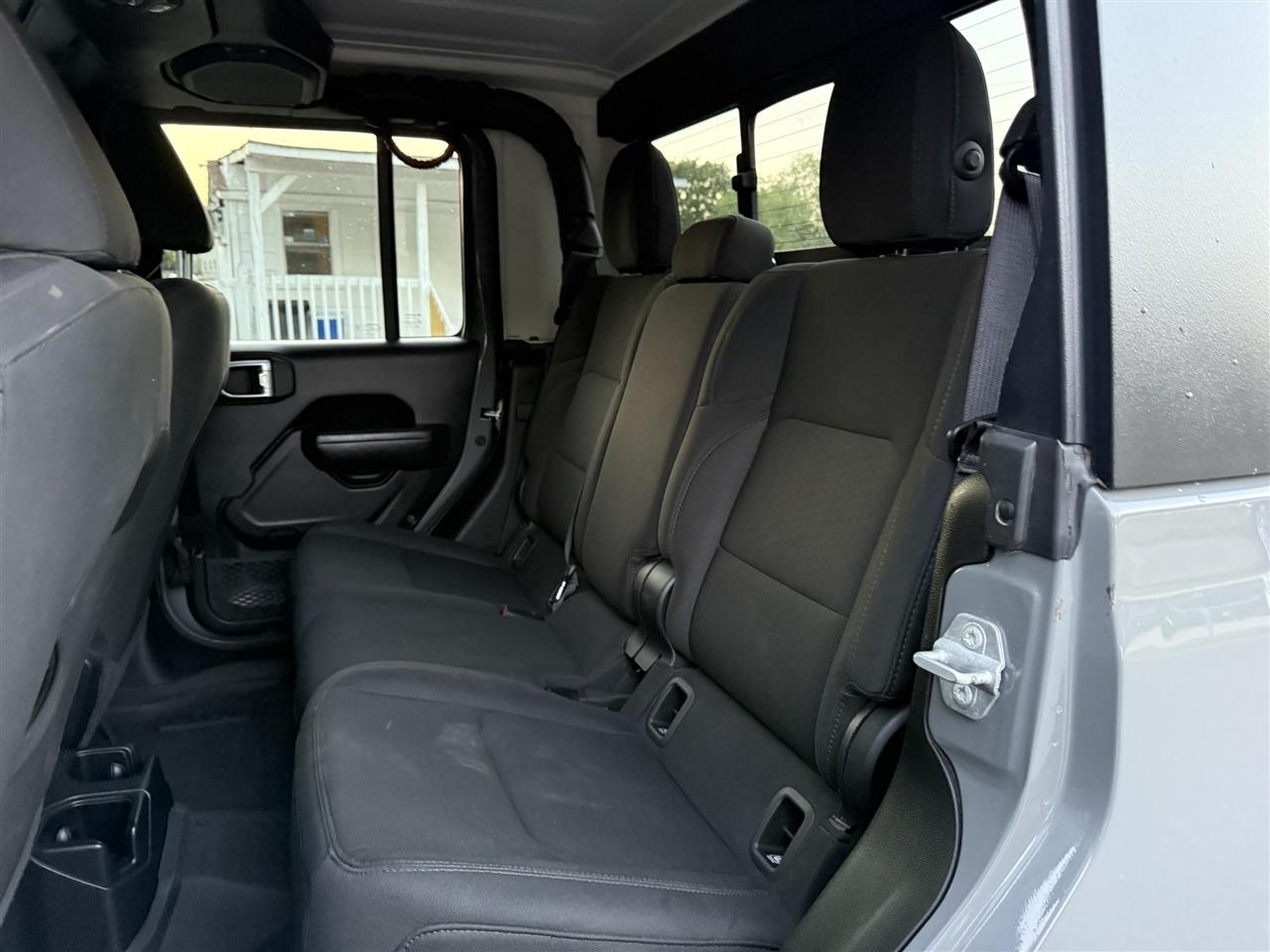 Jeep Gladiator  2022