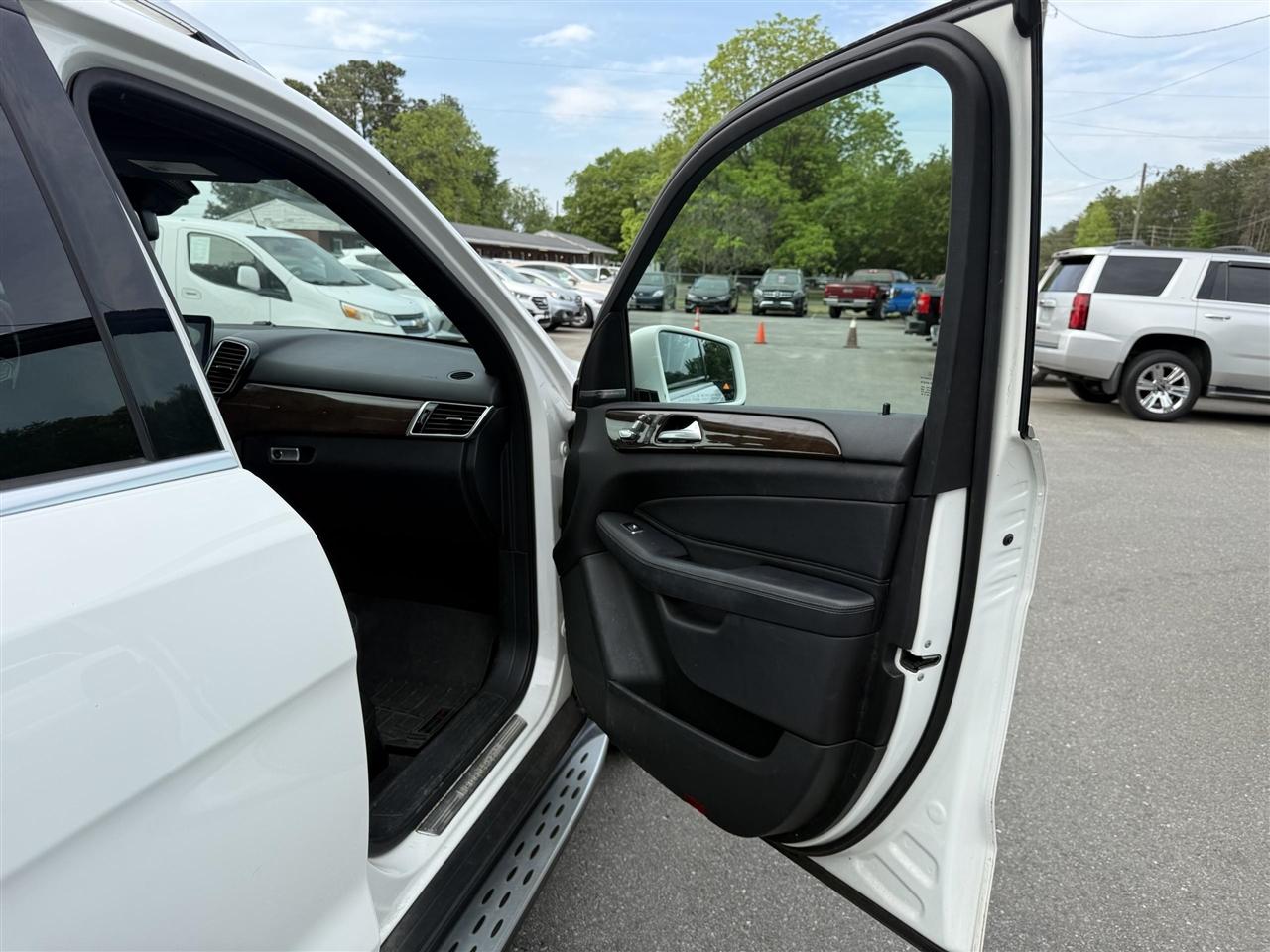 Mercedes-Benz GLE-Class  2016