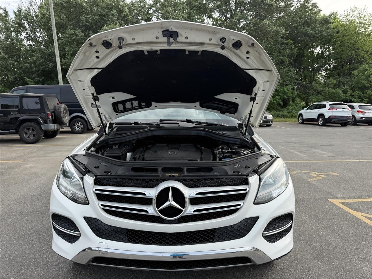 Mercedes-Benz GLE-Class  2016