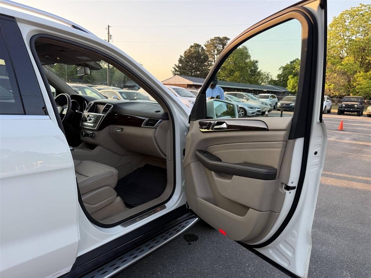 Mercedes-Benz M-Class  2013