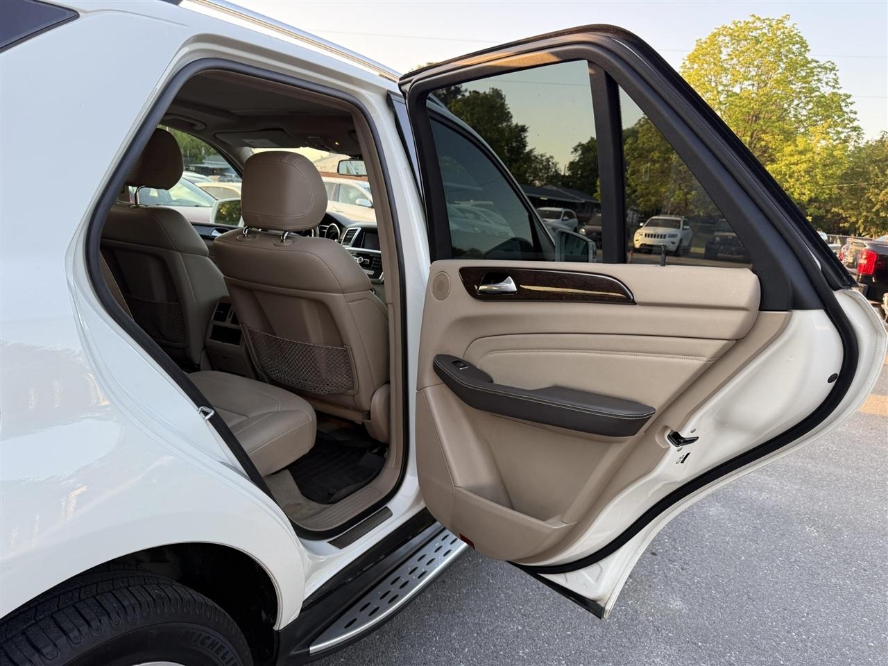 Mercedes-Benz M-Class  2013