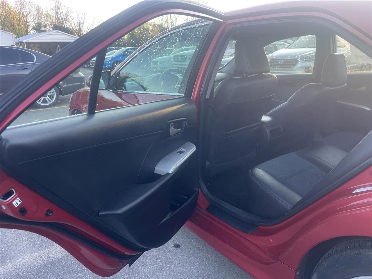 Toyota Camry  2013