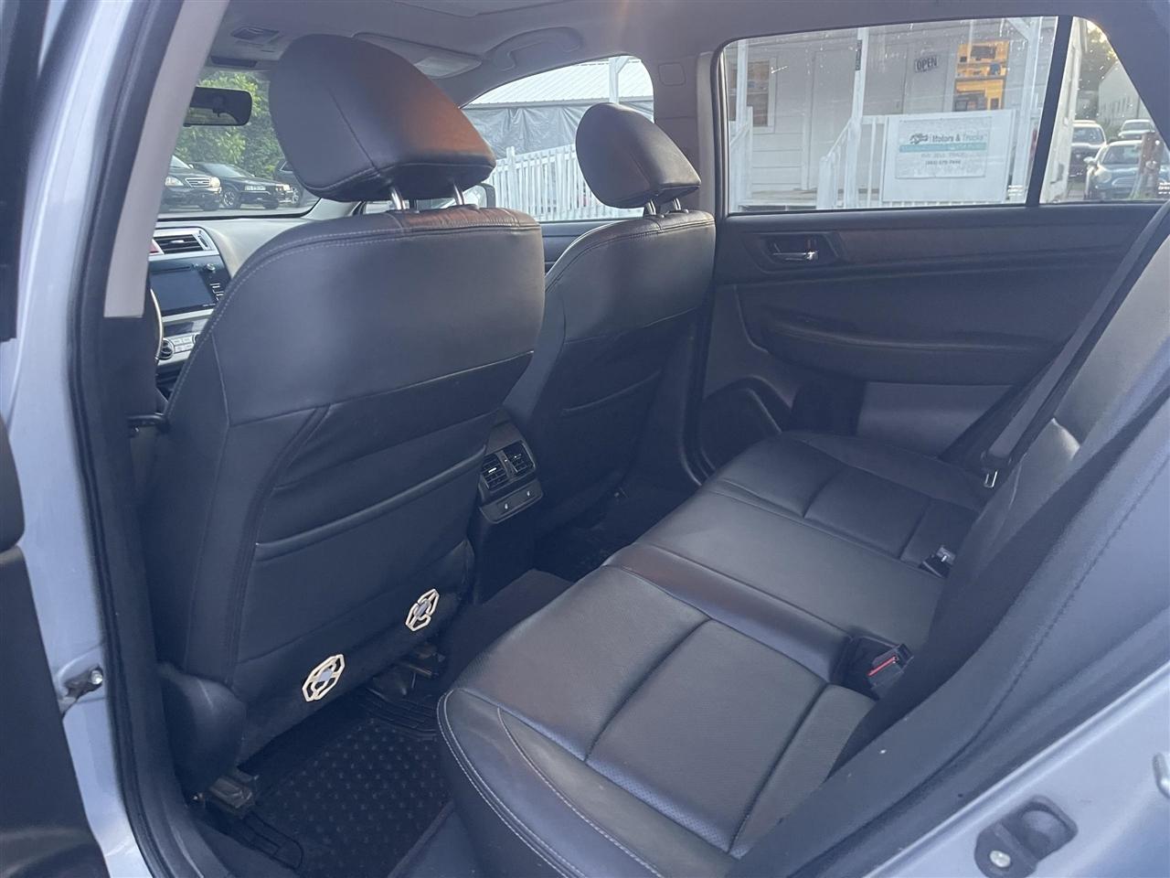 Subaru Outback  2017