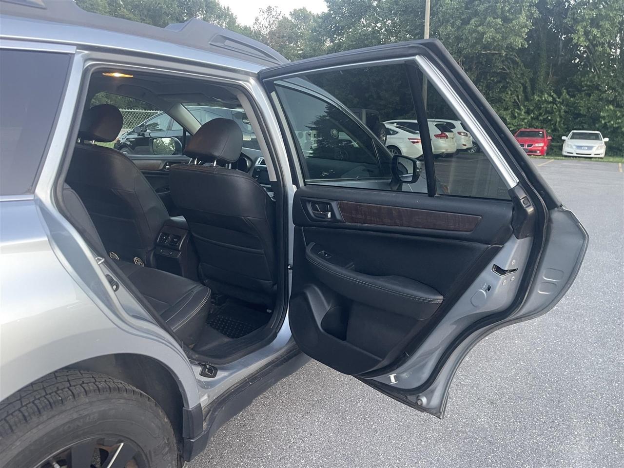 Subaru Outback  2017