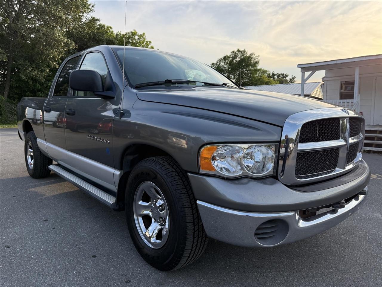 Dodge Ram 1500  2005