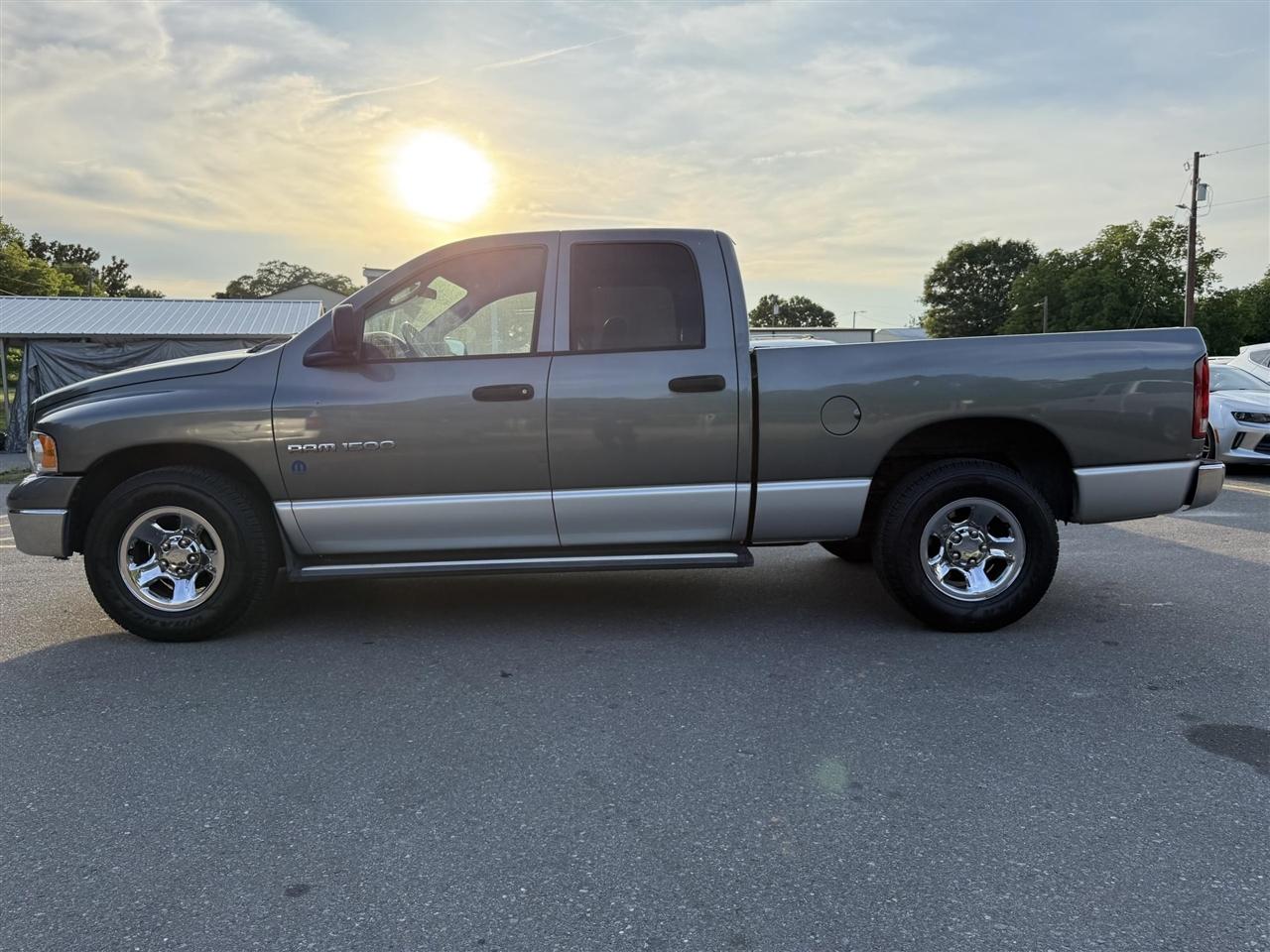 Dodge Ram 1500  2005