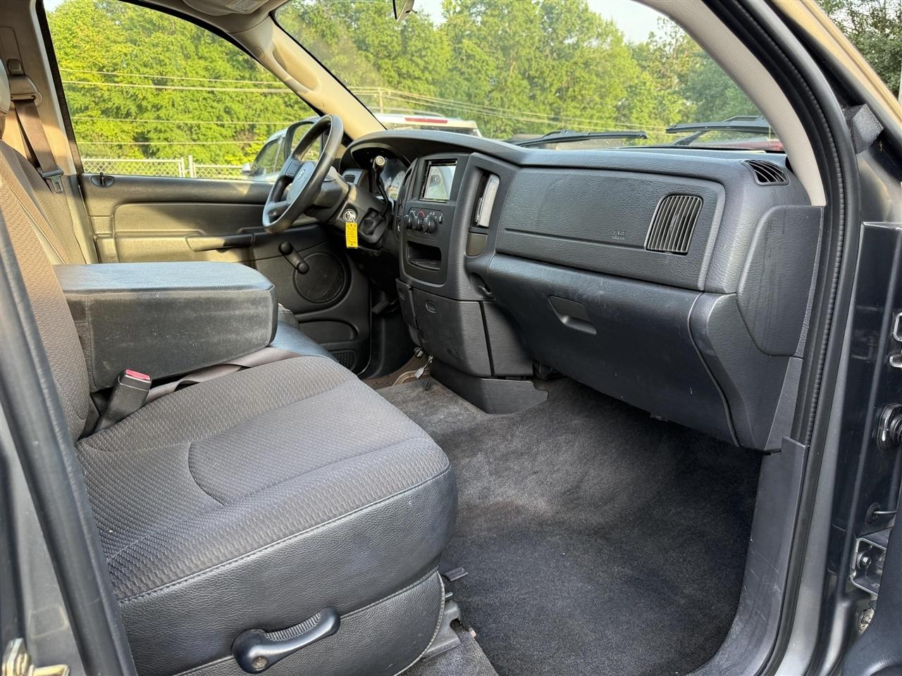 Dodge Ram 1500  2005