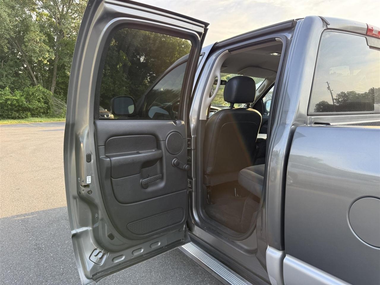 Dodge Ram 1500  2005
