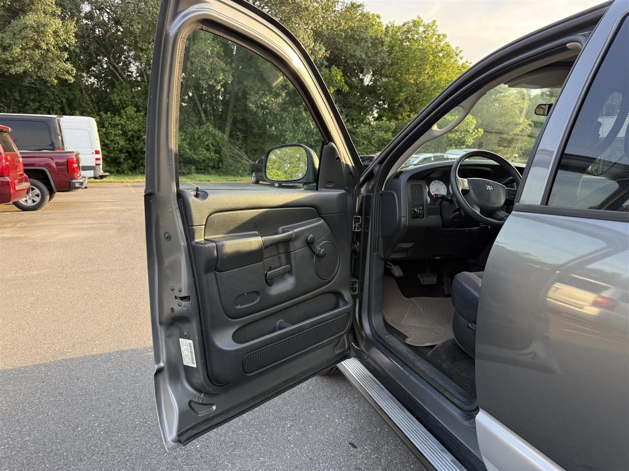 Dodge Ram 1500  2005