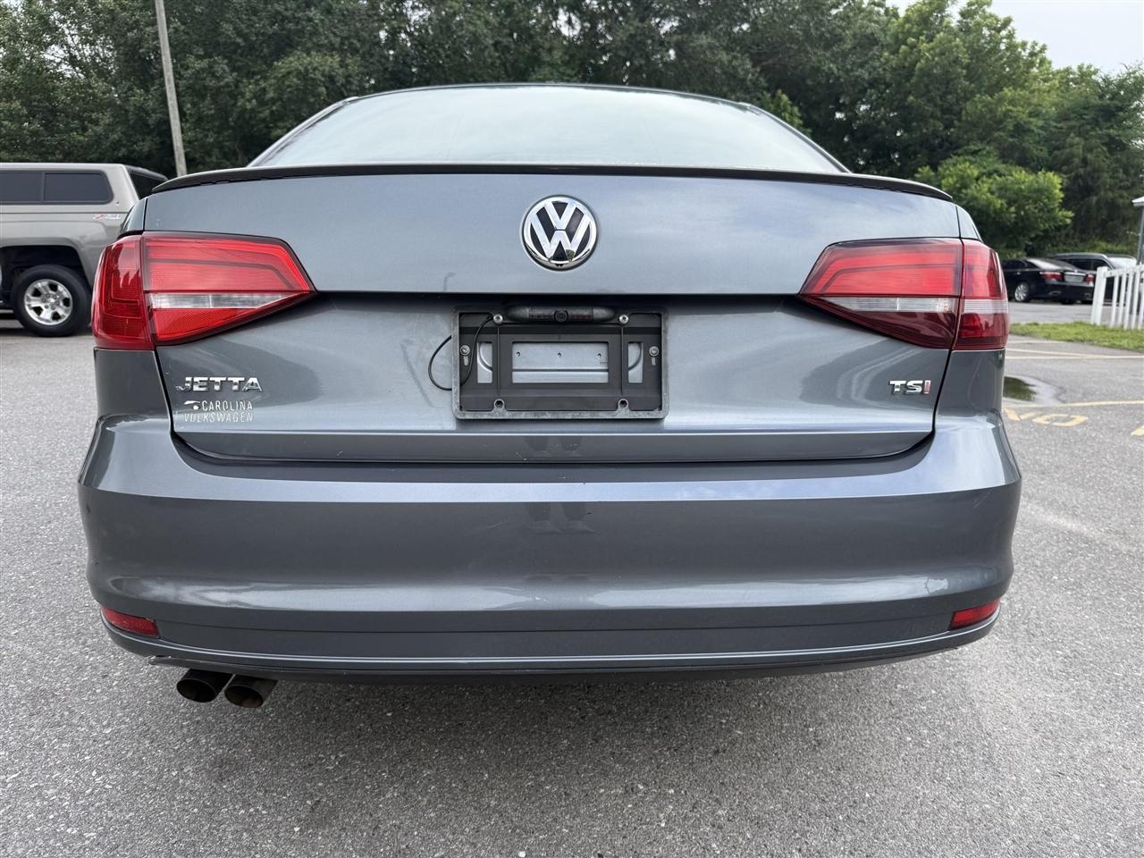 Volkswagen Jetta  2016