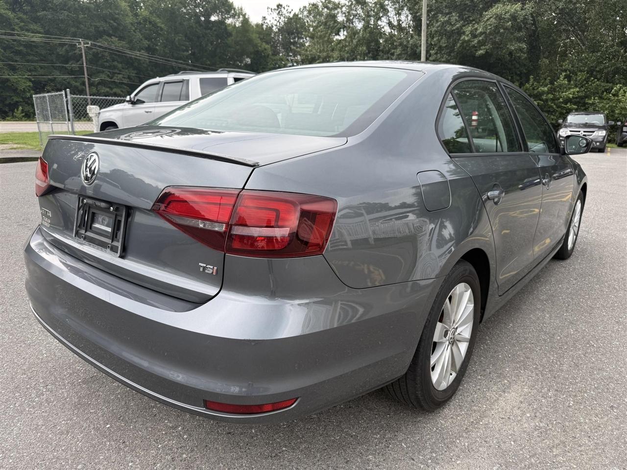 Volkswagen Jetta  2016