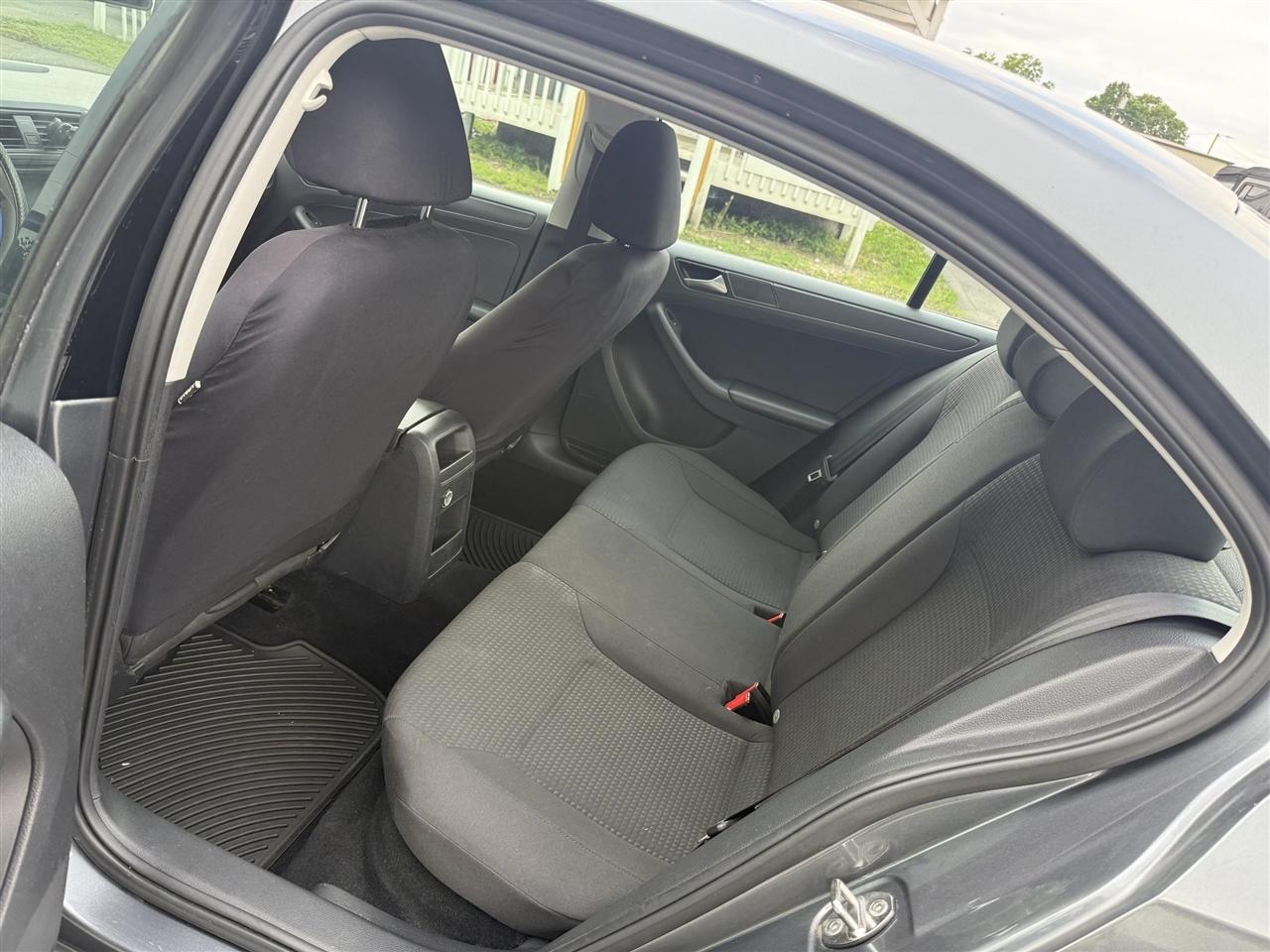 Volkswagen Jetta  2016