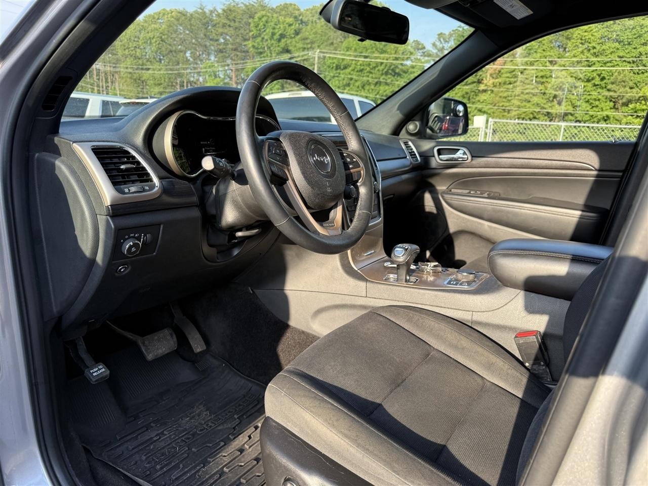 Jeep Grand Cherokee  2014