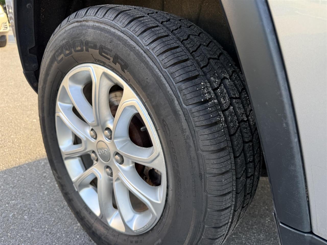 Jeep Grand Cherokee  2014