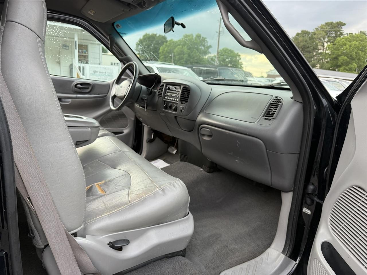Ford F-150  2000